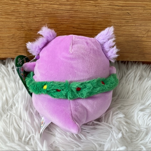 NWT 4.5” Svenja the Axolotl Christmas Squishmallow - Picture 4 of 4